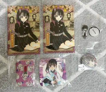귀멸의 칼날 츠유리 카나오 세트 굿즈 묶음 판매 캔뱃지 엽서