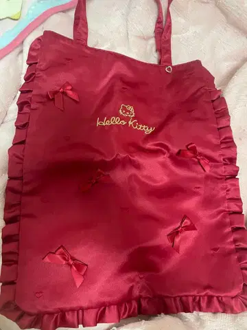 Hello Kitty 빨간색 프릴 토트백