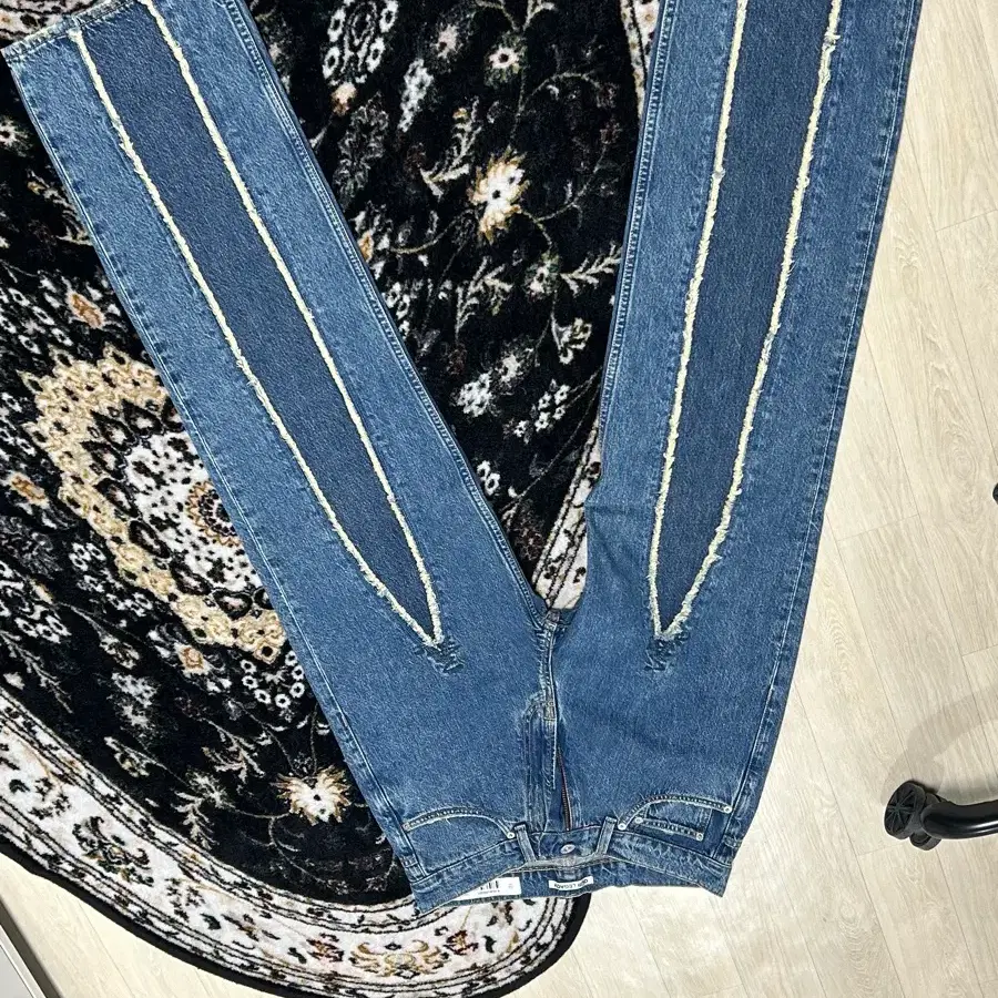 メンズ OUR LEGACY “ZIGZAG” STITCH JEANS 30