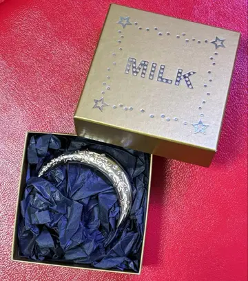 MILK 밀크 초승달 헤어핀 골드