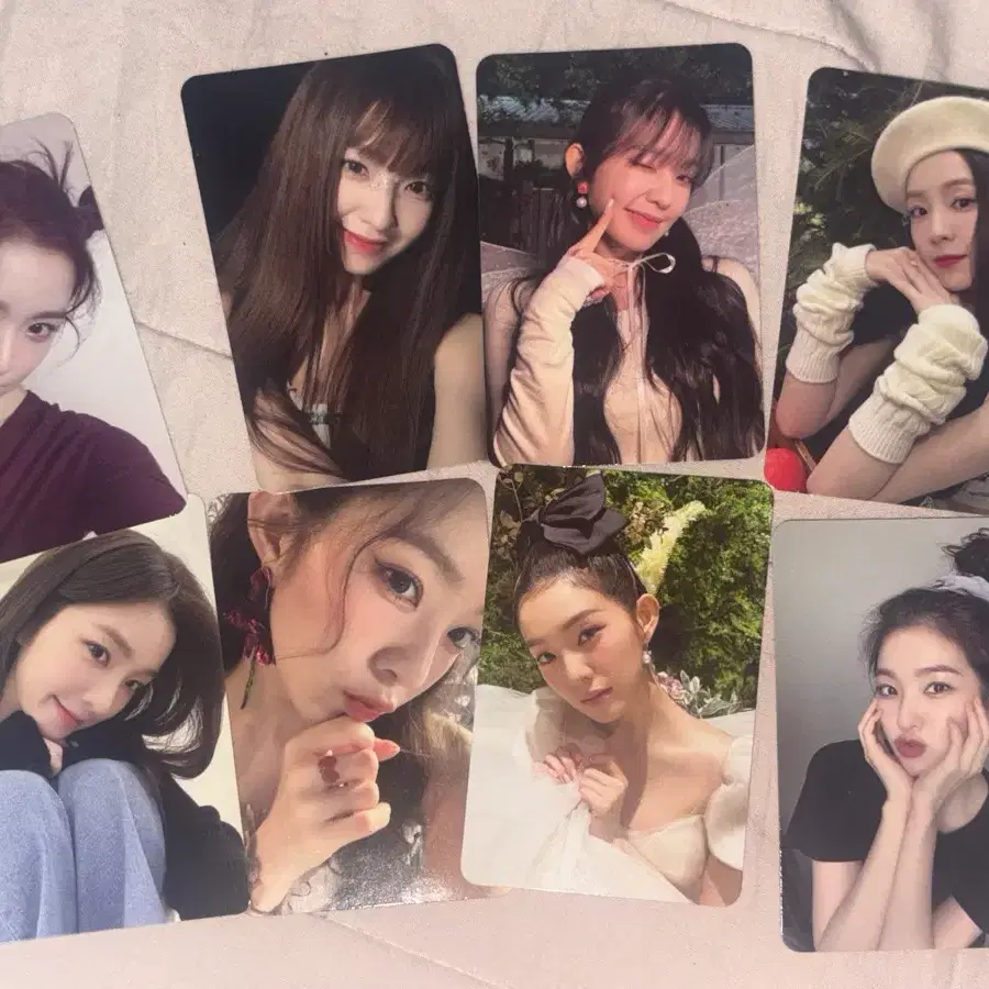 Red Velvet Irene 2aN Photocard on Bunjang Global Site.