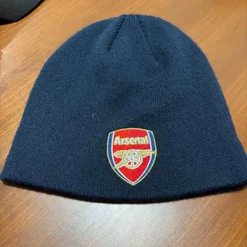 아스날 Arsenal 비니 니트 모자 이케다 에라이자 착용