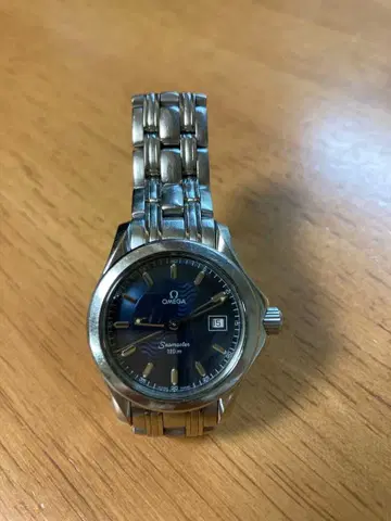 새상품급 작동 OMEGA 씨마스터 여성용 배터리 교체 완료
