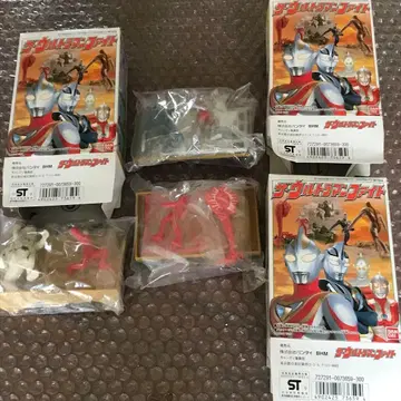 반다이 더 울트라 파이트 vs 발탄 성인, 엘레킹, 비라 성인 세트