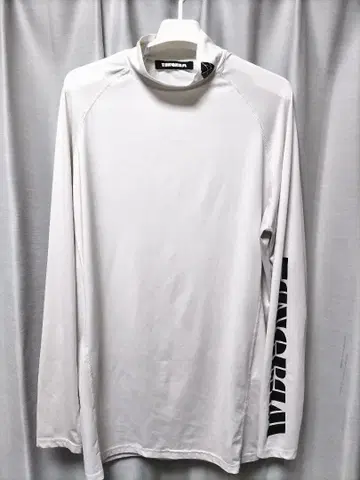 탠그램 이너 모크넥 화이트