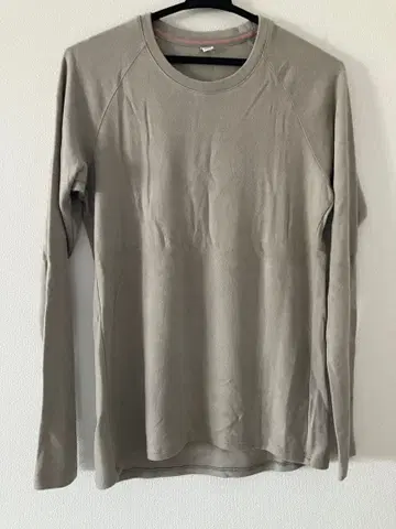 00 s 빈티지 베이지 긴팔 티셔츠 archive Y2K