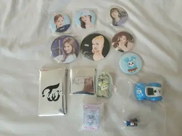 TWICE 캔뱃지