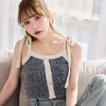 배색 니트 뷔스티에 네이비 x 화이트