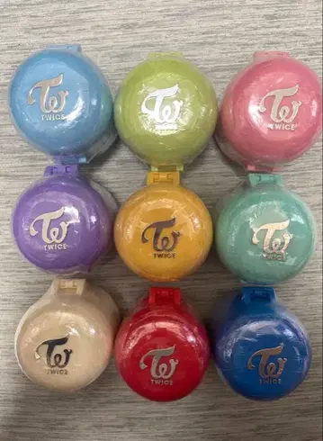 TWICE 반지 컬렉션