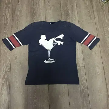 Hysteric Glamour 네이비 반팔 티셔츠