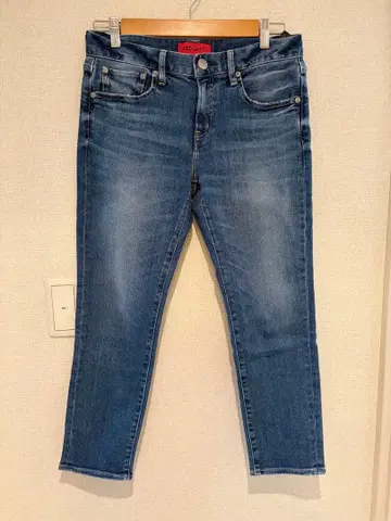 RED CARD 테이퍼드 데님 26404 25인치