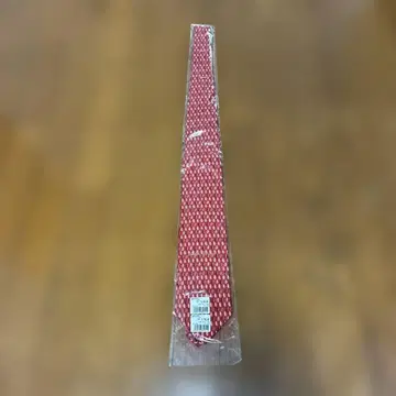 Salvatore Ferragamo 빨간 잎 무늬 넥타이 새상품