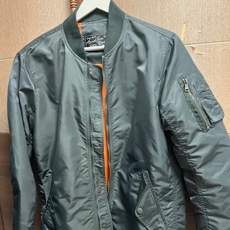 아비렉스 롱 ma-1