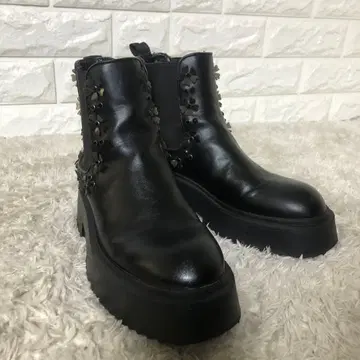 ZARA 사이드 고어 부츠 통굽 트랙 밑창