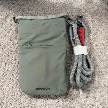 Topologie 토폴로지 숄더백 폰 사코슈 카키