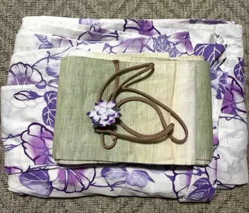 보라색 꽃무늬 유카타 그린 오비 세트 유카타칸 그레이스