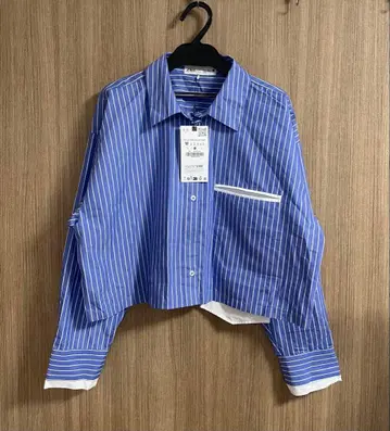 ZARA 숏 기장 스트라이프 셔츠