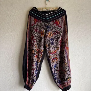 개성파 패턴 제품 털실 자수 루즈핏 사루엘 팬츠