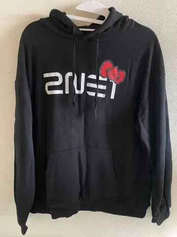 2NE1 헬로키티 콜라보 후디 L 사이즈 HELLO KITTY