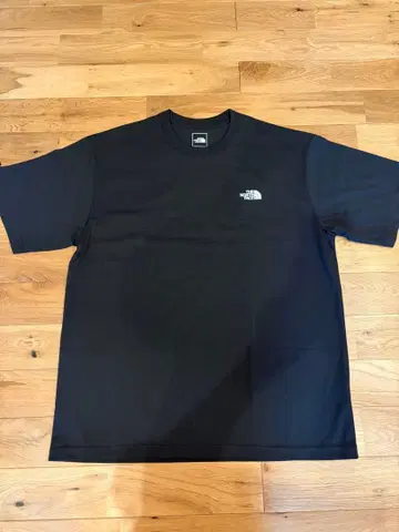 더 노스페이스 THE NORTH FACE NT32447 반팔T셔츠