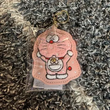 100% 도라에몽 & 프렌즈전 사가 자수 키링 벚꽃 사쿠라