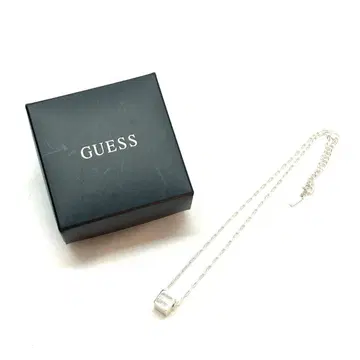 Y604-227 GUESS 목걸이 실버 925 큐브 로고 게스