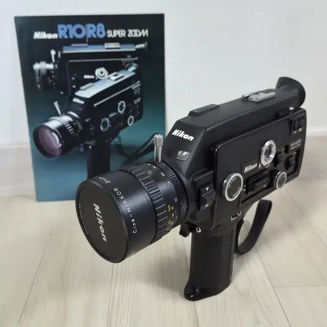 니콘 R10 슈퍼8 8mm 필름 카메라