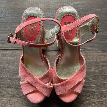 ANNA SUI WORLD 안나수이 핑크 스트랩 힐 샌들 22.5cm