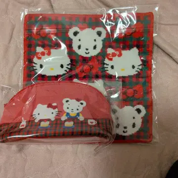 패밀리아 헬로키티 콜라보 파우치 타월 손수건 세트 택배(야마토운수)