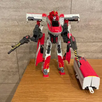 프라레일 신칸센 변형 로봇 신카리온 코마치