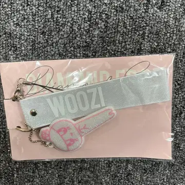 SEVENTEEN 세븐틴 우지 응원봉 스트랩