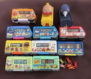 호빵맨 캐릭터 레일 기차 가챠가챠 동력차 모그린 호빵맨호