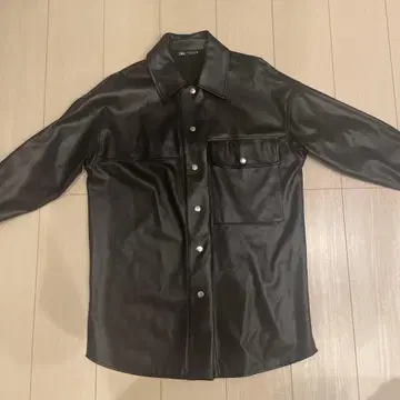 ZARA 가죽 자켓 leather jacket