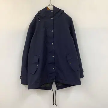 AIGLE 나일론 마운틴 후드티 후드 부착