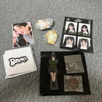 K-POP 아이돌 굿즈 세트 (DAHYUN)