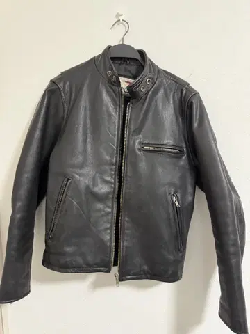 싱글 라이더 가죽 자켓 블랙 액션 플리츠