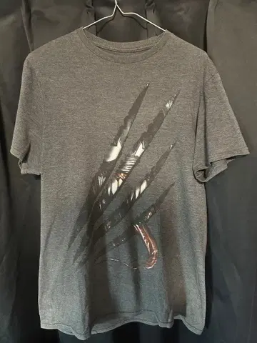핫 토이즈 MARVEL 베놈 M 사이즈