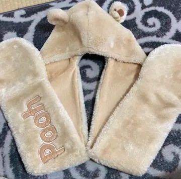 디즈니랜드 팬 캡 머플러 장갑 푸우 귀달이 베이지