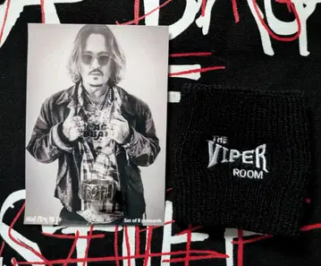 조니 뎁 착용 NFT 반지 + ViperRoom 리스트 밴드 2종 세트