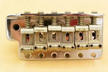 Squier Fender Japan 브릿지 ST-552 1980년대