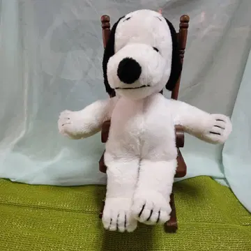 스누피 봉제 인형 락킹 체어 포함 캐릭터: