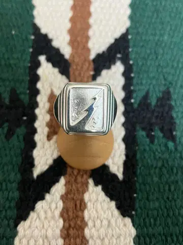 goro's 고로즈 썬더 반지 19호 도장