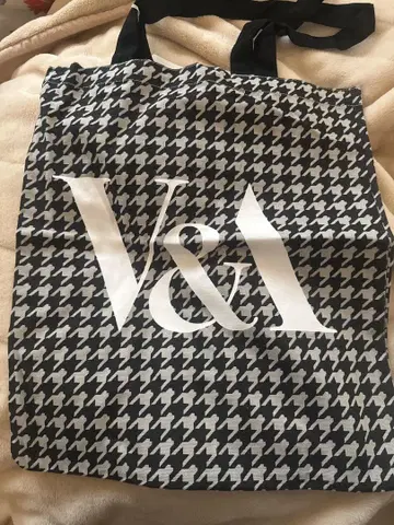 V&A 빅토리아&앨버트 박물관 토트백