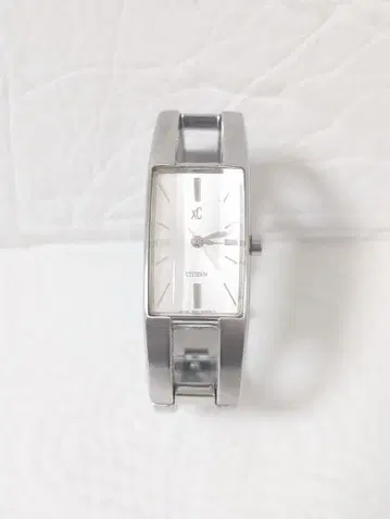 작동 시티즌 크로스씨 CITIZEN xC 5931 뱅글 쿼츠