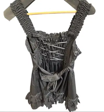 [가격 인하 가능] BODYLINE 레이스업 리본 프릴 오버롤 스커트