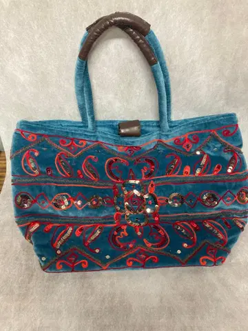 COCUE(코큐) 자수 토트백