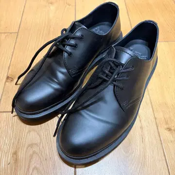 닥터마틴 1461 모노 3홀 슈즈 UK8