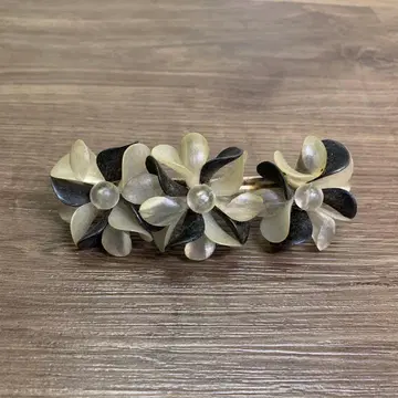 3F 쇼와 레트로 펄 리본형 머리핀 빅 사이즈 헤어 액세서리