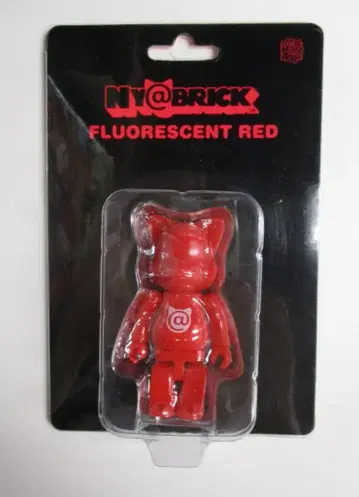 메디콤토이 NY@브릭 NY@브릭 형광 레드 100% 100%