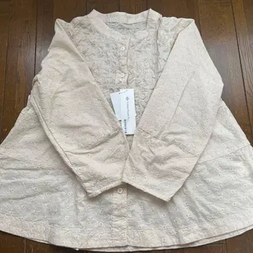 미사용 새상품 해밀턴 에센스 블라우스